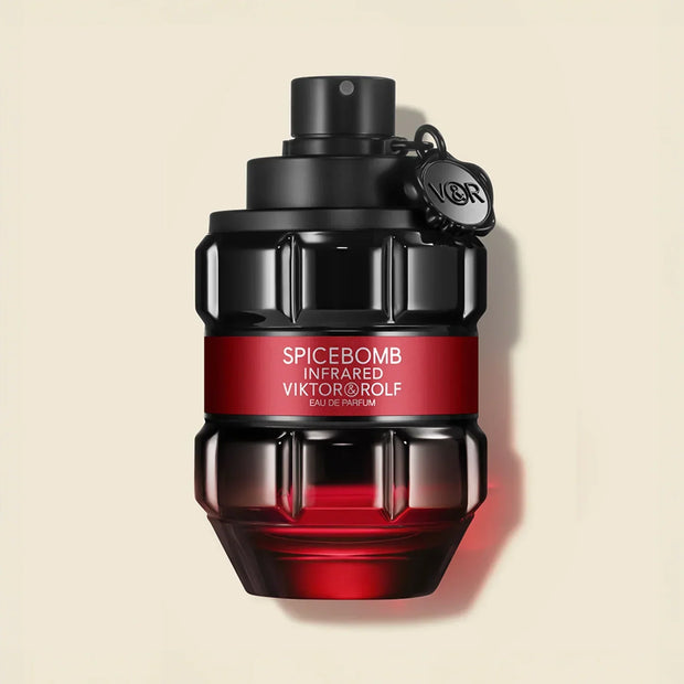 Viktor & Rolf Spicebomb Infrared Eau de Parfum Spray Size: 3 FL OZ / 90 ml